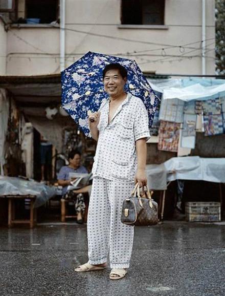 情趣摄影师镜头中的上海式文化睡衣轻快的刚老外图片