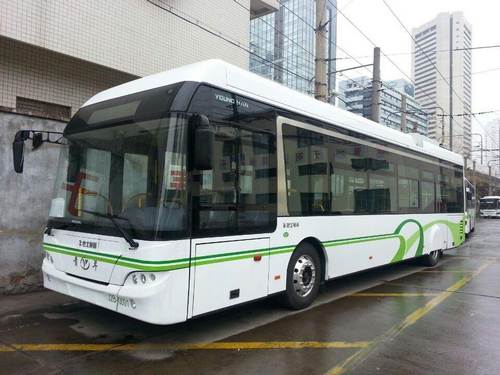 上海将投运新型公交电车 边行驶边快速充电