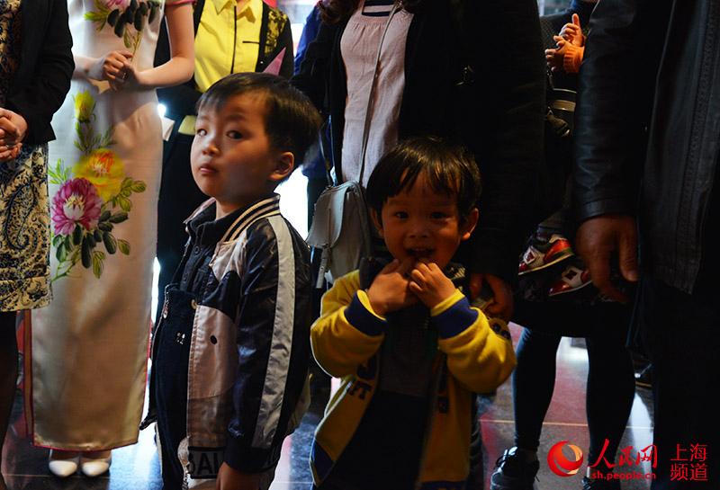 世界最高爱心妈咪小屋落户金茂大厦观光厅(