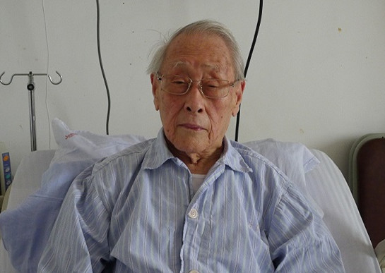 92岁沪上名医 回忆50年前首例连体儿分身术
