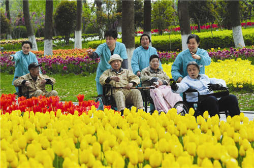上海市东海老年护理医院向幸福产业迈进