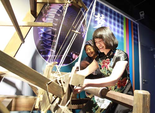 “织.梦——廊下土布文化展”亮相上海纺织博物馆