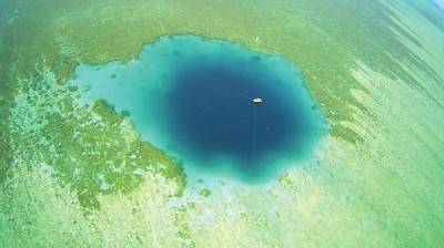 三沙发现世界最深海洋蓝洞 深度超300米