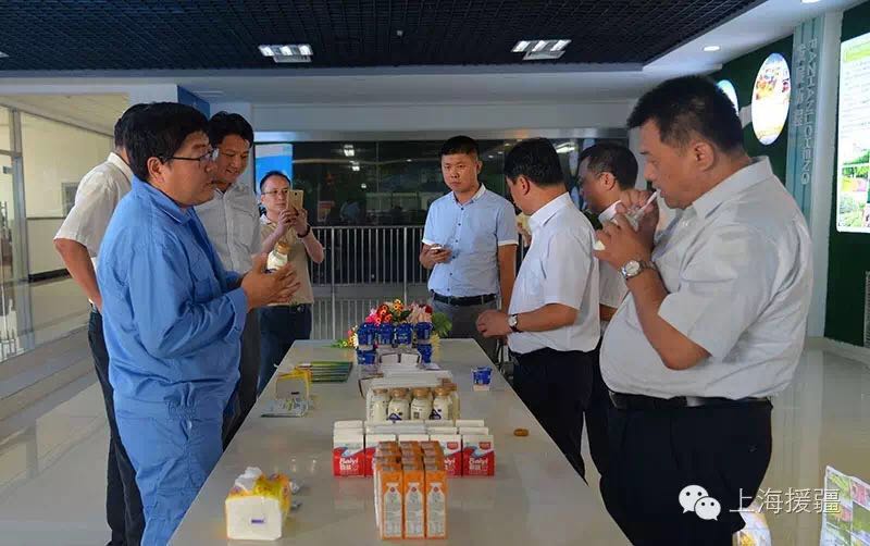 上海光明食品集团领导赴克拉玛依考察交流