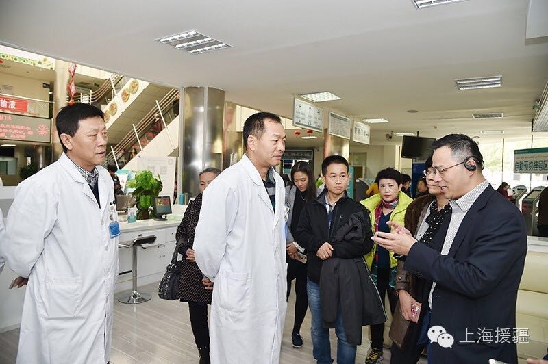 上海市第十人民医院院长一行到克拉玛依市中心