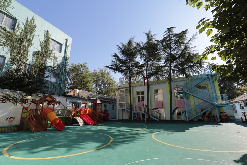 北京市安樂幼兒園簡介安樂幼兒園是北京市一級一類幼兒園，東城區公立、示范性幼兒園，環境優美，採用寓教於樂了教學模式，兒童在快樂的氛圍中學習知識。同時設有娛樂設施和現代化教學設備。[詳細]