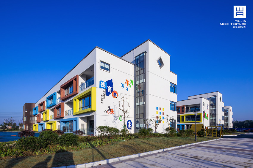 幼儿园人均占地面积_人均耕地面积排名图片(3)