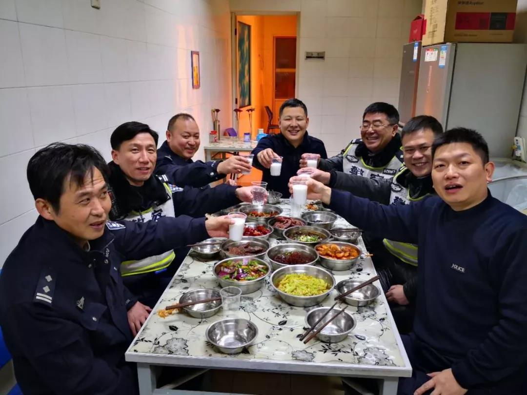 除夕夜,我们的年夜饭