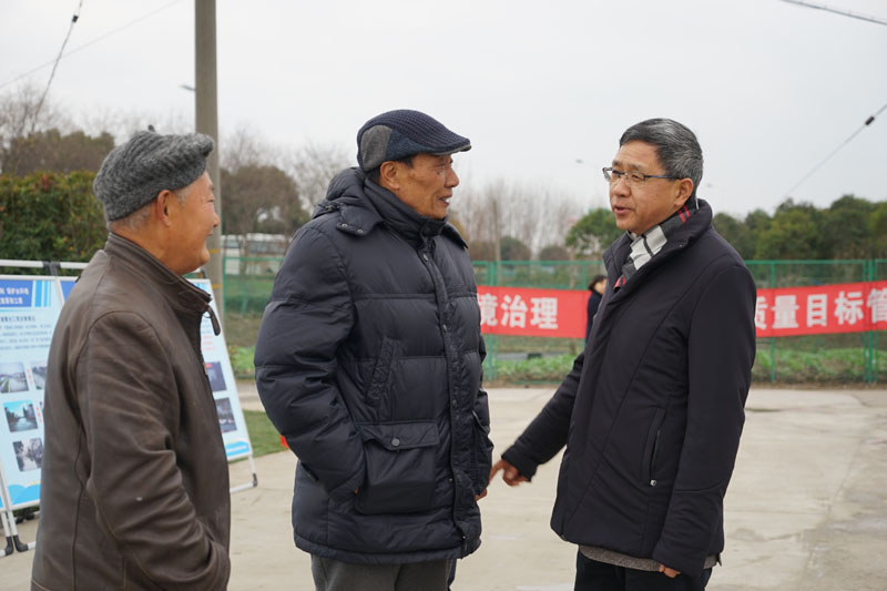 浦东新区张江镇: 【大调研】纸上得来终觉浅 书记镇长当起办事员