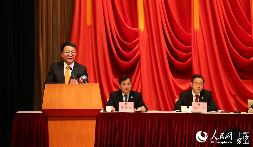 上海市政协十三届二次会议首场大会发言