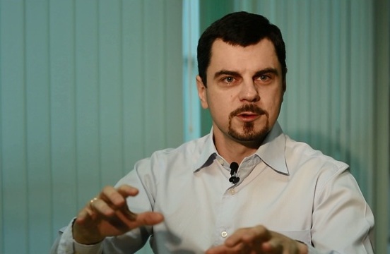 亞歷山大·雅羅舒克，俄羅斯國立人文大學孔子學院老師