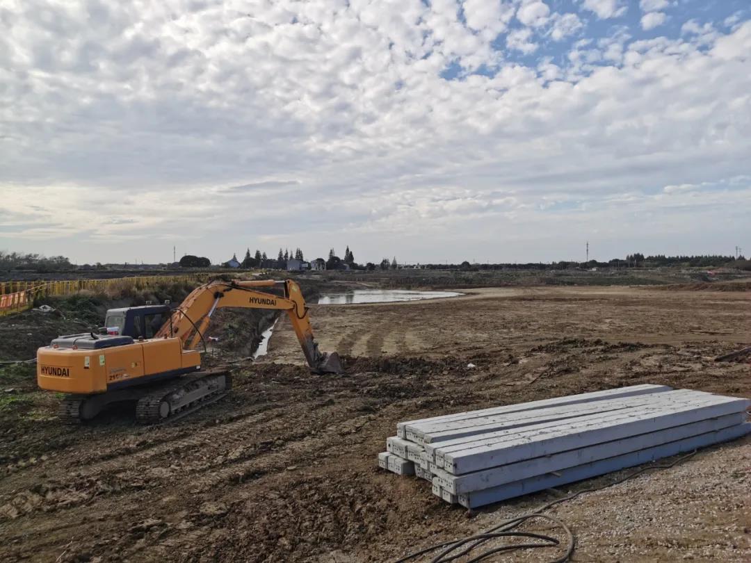 往时鱼塘变湖泊新塘港打造绿色青浦生态新高地，鱼塘清泥泵(3)