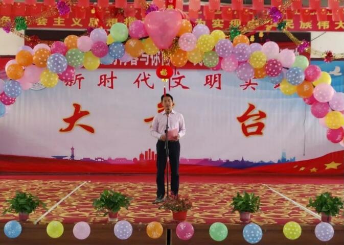 上海援疆葉城分指舉行“喜迎二十大·我的青春與你同行”民族團結五四青年主題活動