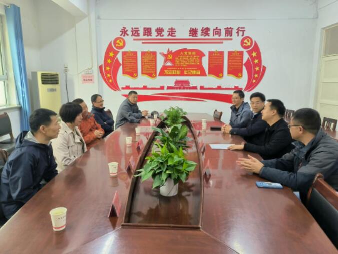 上海國際旅游度假區管委會代表團赴莎車考察調研