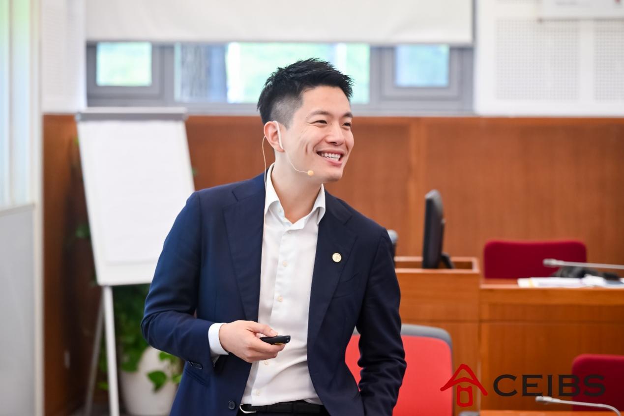 谭寅亮授课