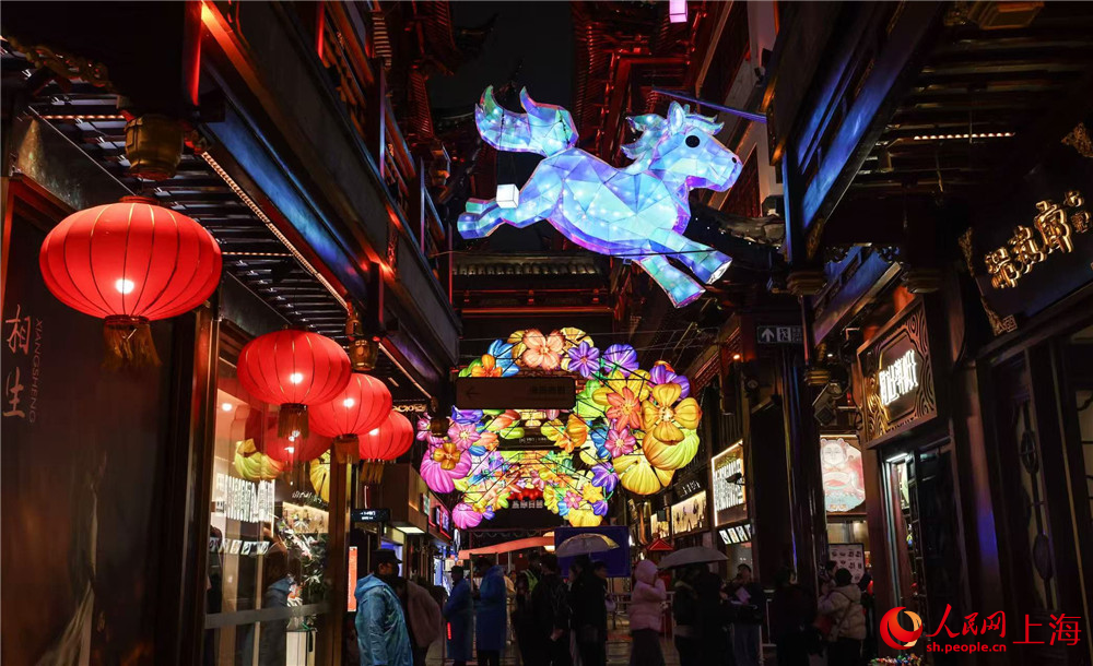 2026上海豫园灯会启幕 人民网记者 龚莎摄