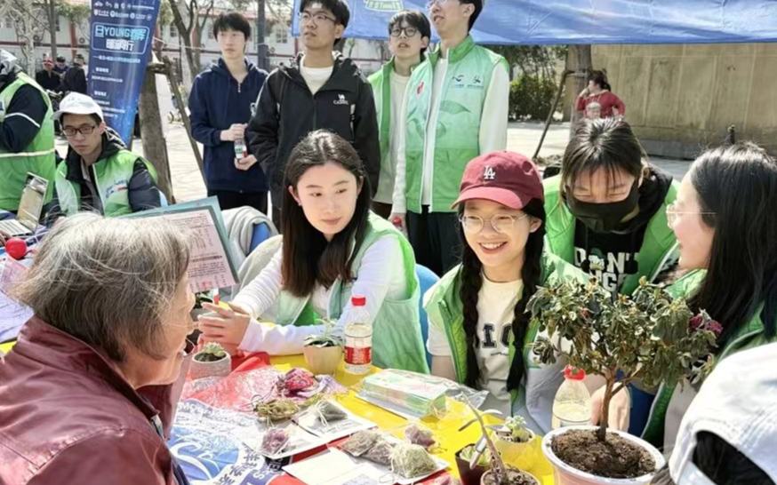 上海楊浦：12個街道落地開花，“專業社工+志願服務”全域鋪展