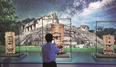“世界樹之巔：美洲古代文明大展”在上博開幕