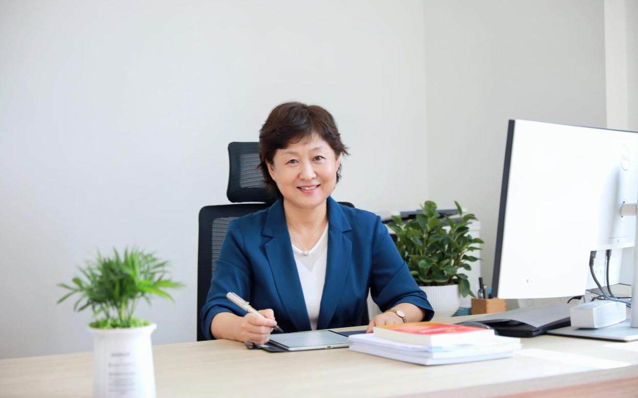 华东理工：AI不是教育“闯入者”，要以变应变