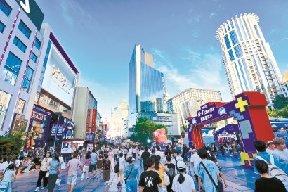 G-Power数娱嘉年华期间，南京路商圈客流增长明显。 受访者供图