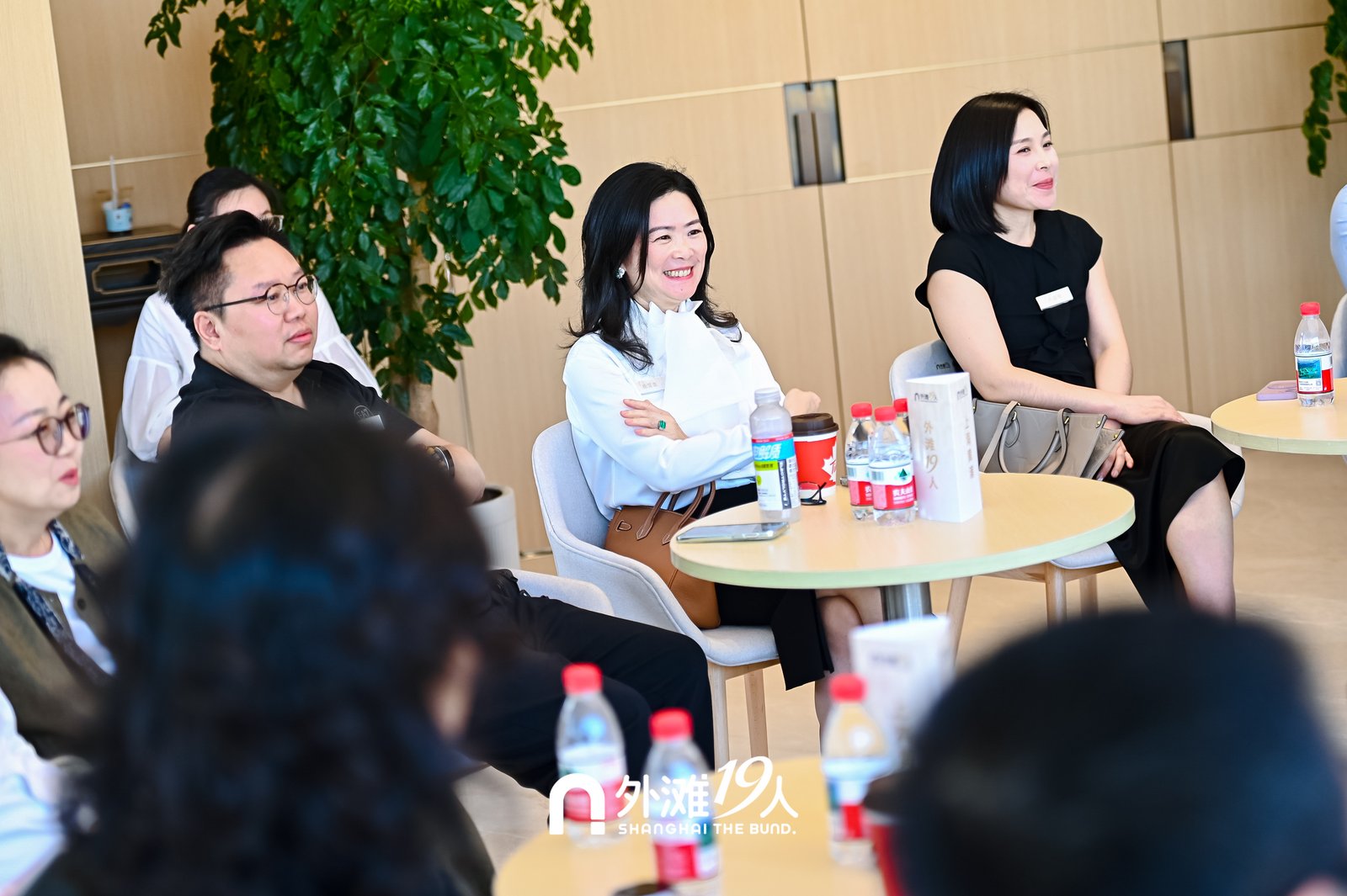 企业家交流发言。