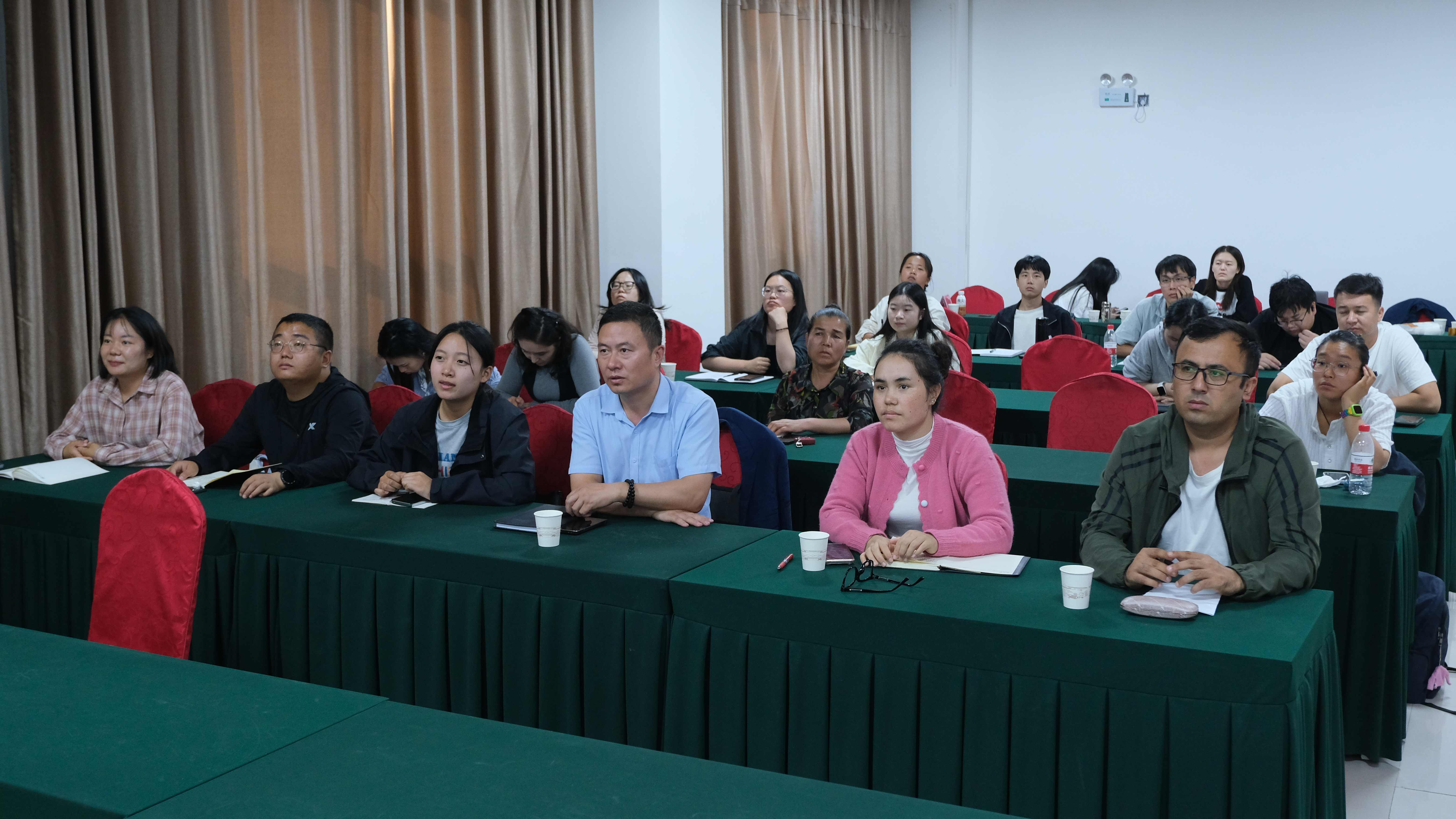 培训中。人民网记者 沐一帆摄