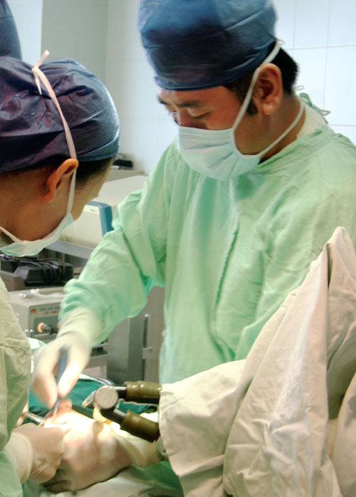 六富婆来沪花30万整形--上海频道--人民网