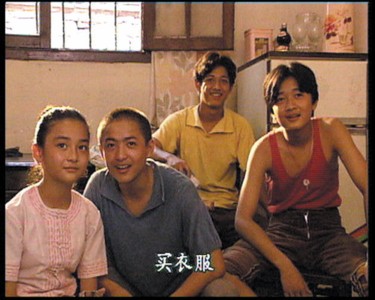 当年《孽债》中的小演员如今已长大成人