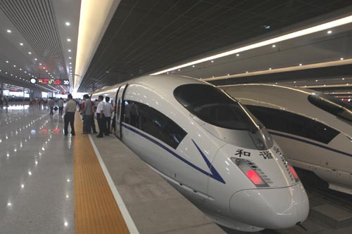 沪宁高铁开通 铁路上海虹桥站同时启用--上海频道--人民网
