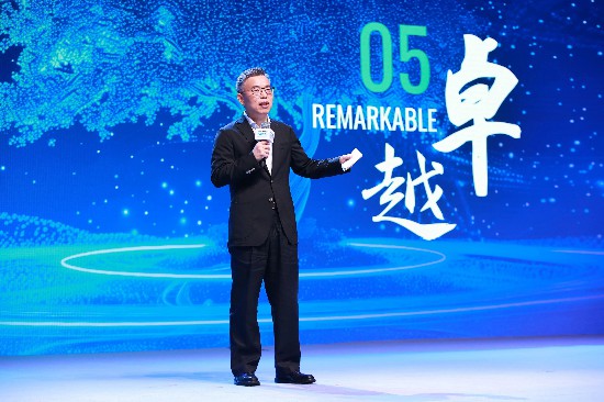 上海市委宣传部副部长、上海广播电视台（集团）党委书记、台长、总编辑方世忠